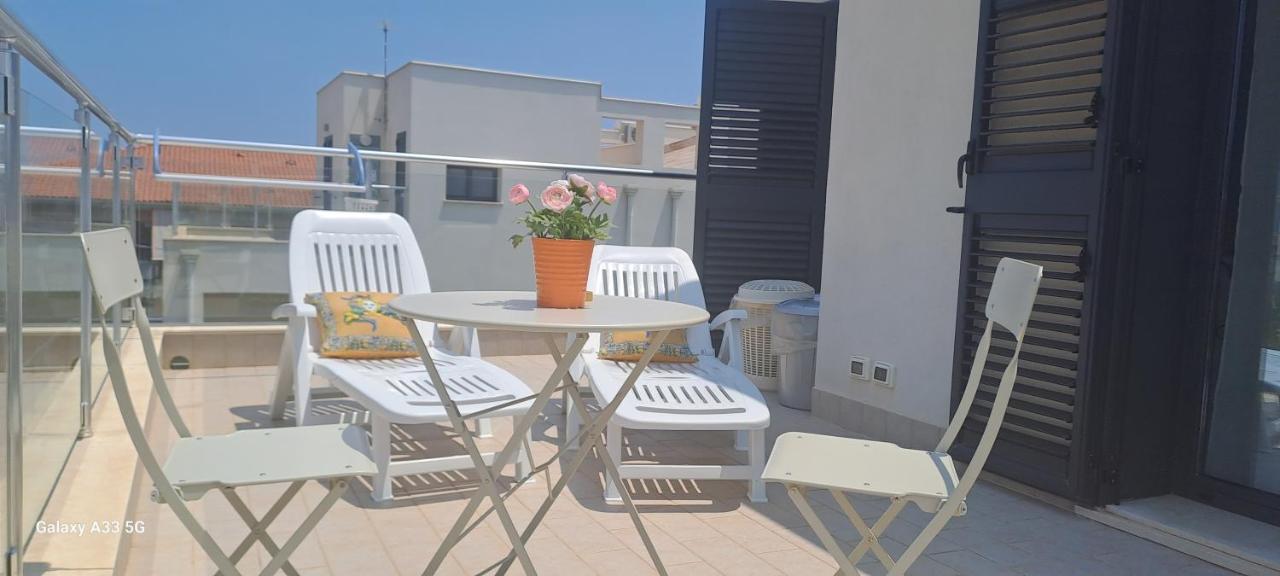 אבולה Villa Sul Mare Don Toto' מראה חיצוני תמונה