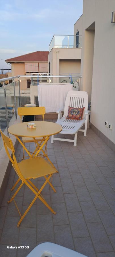 אבולה Villa Sul Mare Don Toto' מראה חיצוני תמונה